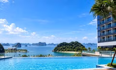 Explore Centara Hotel & Residences Van Don