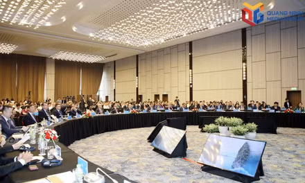 Delegates attend Vietnam International Digital Week 2026.