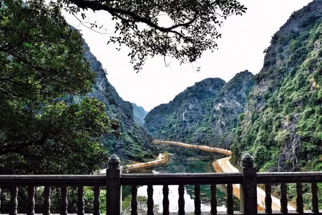 Am Tien cave in Hoa Lu district in the northern province of Ninh Binh province.