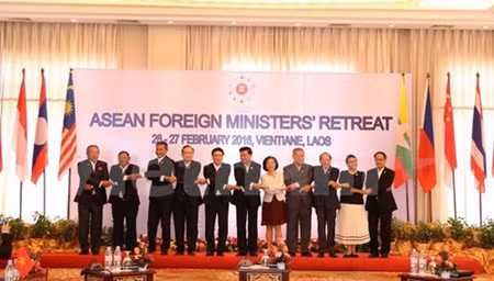 The ASEAN Foreign Ministers' Retreat took place in Vientiane, Laos, on Saturday. — Photo VNA