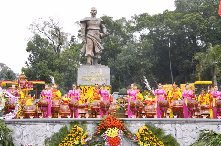 Cua Ong Temple Festival 2016 opens