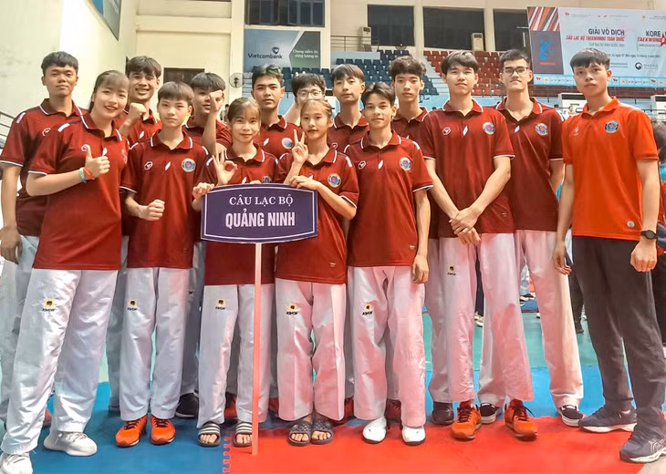 Quang Ninh delegation.