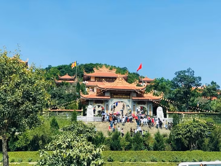 The space in this attraction appears to be not only peaceful but also sacred and pure.