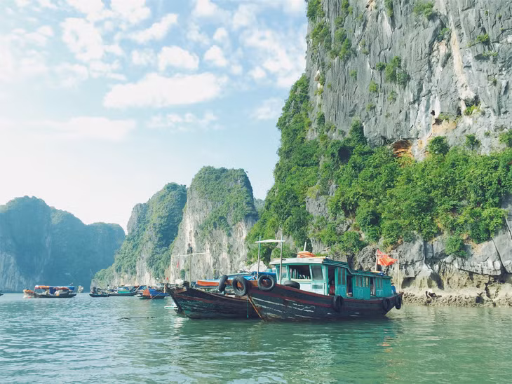 Shot by Karla R. in Halong Bay, Vietnam