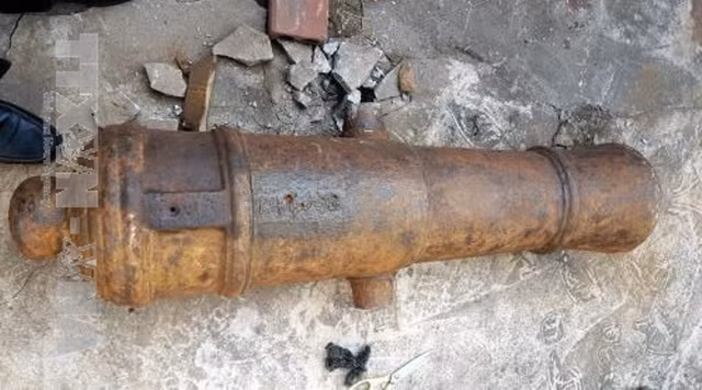 200-year-old canon discovered in Quang Ninh (Photo: VNA) 