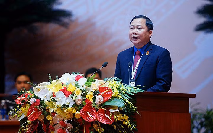 Nguyen Phi Long, Secretary of the Ho Chi Minh Communist Youth Union (HCYU)’s Central Committee, gives the opening speech for the congress.