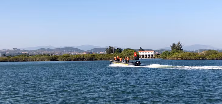Hai Hoa Border Post enhances sea patrols 