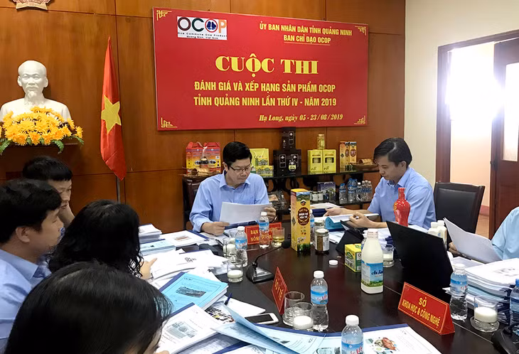 The competition aims to embolden businesses, organizations and individuals to improve, standardize, upgrade, innovate and diversify their OCOP products, ensuring the regulation according to the criteria set