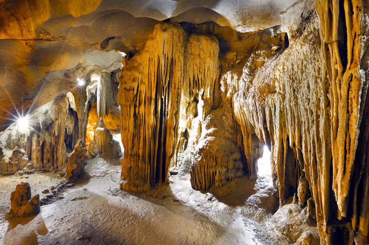Me Cung cave is fabulous with twinkling stone curtain and pillars.