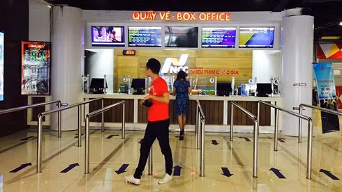 Quang Ninh People’s Committee has decided to close down local cinemas, theaters and gyms since May 6.