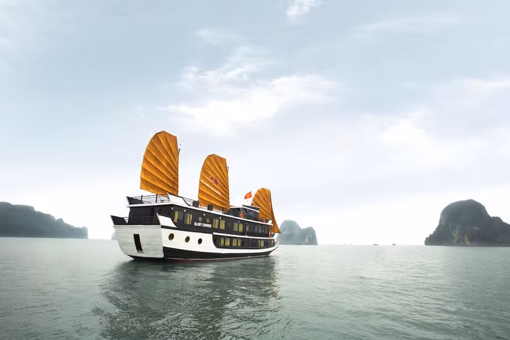 Ha Long Bay