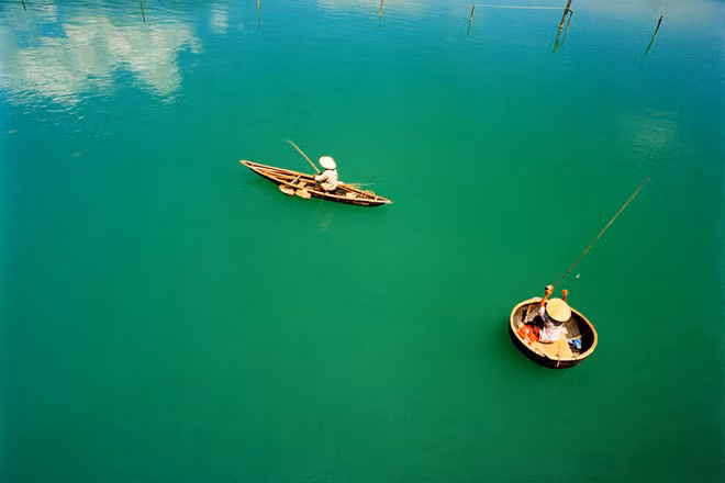 “Buông câu” (Fishing)