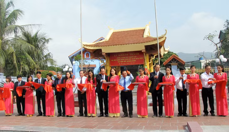In 2017, the People’s Committee of Dong Trieu Town inaugurated the Memorial House of the first Communist Party Cell of Quang Ninh Mining Area.