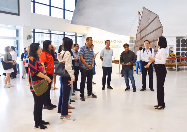 The visit has left international delegates strong impression, helping them to better understand the land, history and people of Quang Ninh.