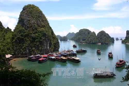  Quang Ninh Province’s Ha Long Bay. Several incidents of tourist boat fires have been reported here in recent years, affecting its reputation. — VNA/VNS Photo