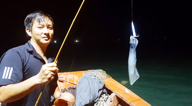 Squid catching at night is a great experience