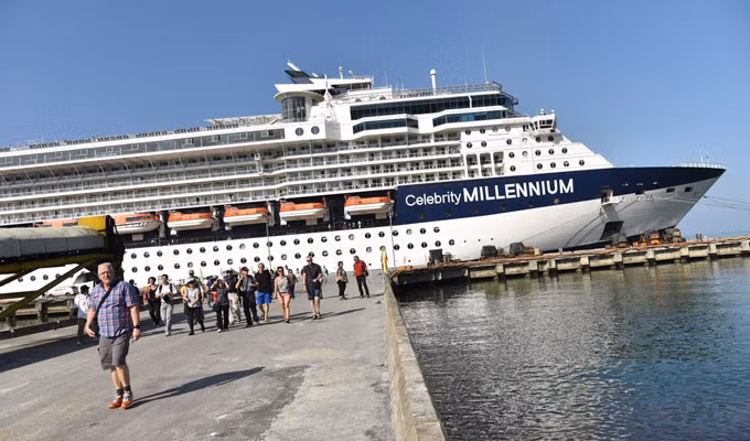 Vietnam, Singapore expand cruise tourism exploitation