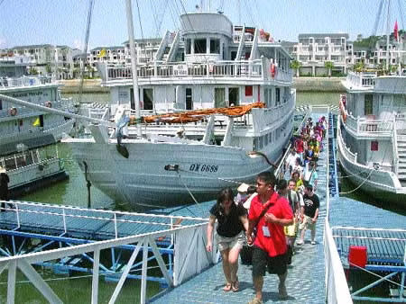 Sightseeing: Tourists visit the bay.