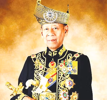 Malaysian King Abdul Halim Mu' adzam.