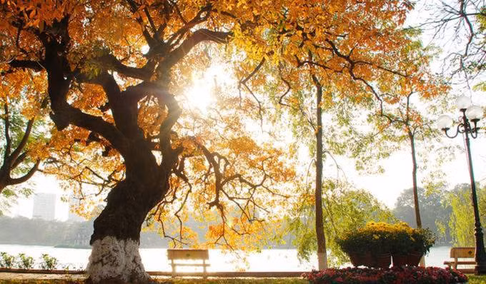  During March, TripAdvisor announced a list of the best 25 destinations in the world, with the capital city of Hanoi making the cut.