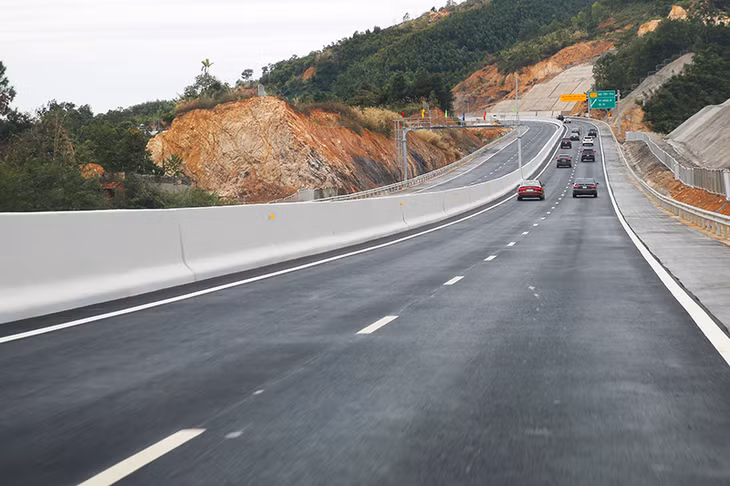 Ha Long-Van Don expressway. Photo: baoquangninh.com.vn