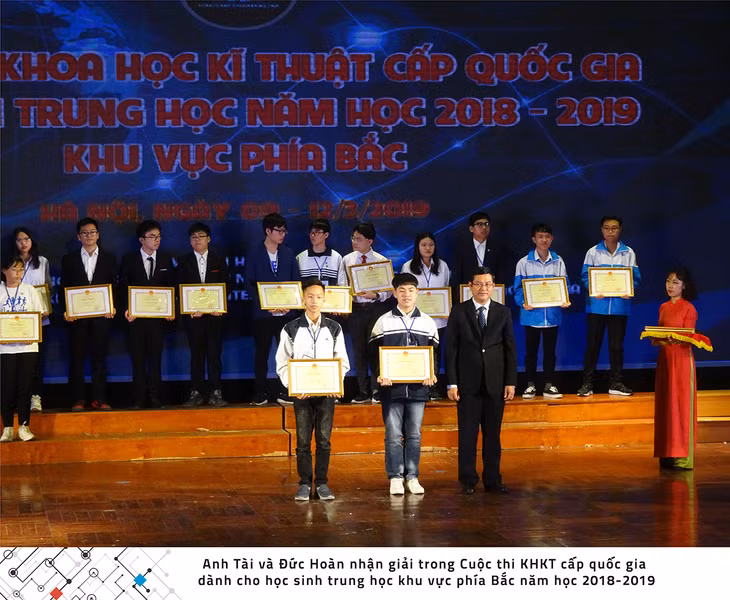 Two students received the first prize.