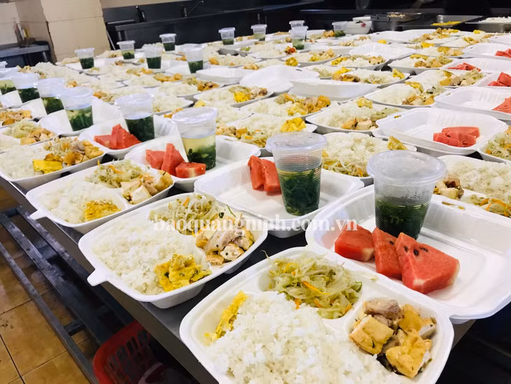 Meals are prepared right at hotels