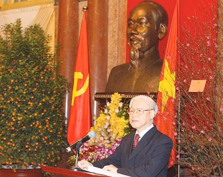 Party General Secretary Nguyen Phu Trong wishes a happy New Year to the Party, State and people. — VNA/VNS Photo Tri Dung