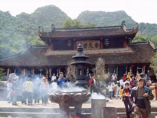 Yen Tu Pagoda in northern Quang Ninh Province