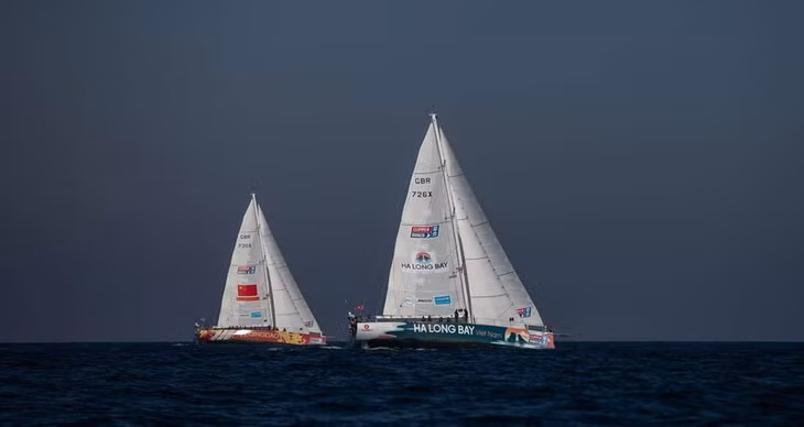 Ha Long Bay – Vietnam started Race 2