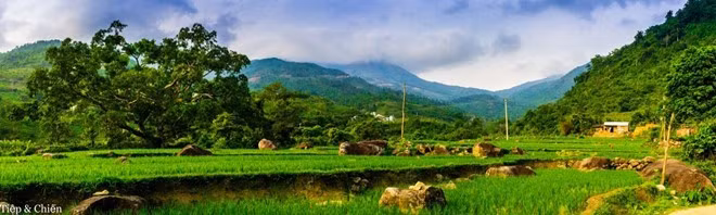 On the way to Binh Lieu via Mong Duong town in Quang Ninh province