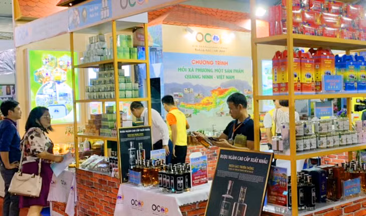 Around 100 OCOP products of Quang Ninh are presented at the OCOP International Fair 2019 which takes place from Apr 17-20 at the Saigon Exihibition and Convention Center (SECC) in Ho Chi Minh city.