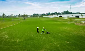 Tuan Chau golf course to open in June