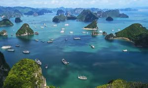 Vibrant Ha Long summer