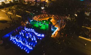 5.4 - hectare night food street opens in Ha Long