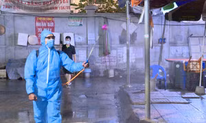Ha Long city: Disinfection works carried out in all markets