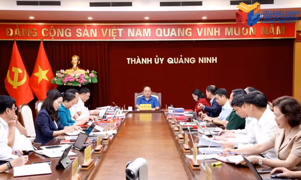 Quang Ninh leads Vietnam in GRDP growth in first nine months
