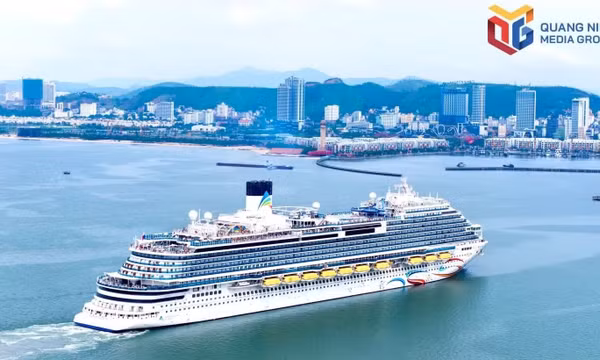 Quang Ninh tourism with strong momentum