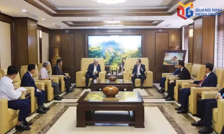 Quang Ninh Party Secretary Quan Minh Cuong holds courtesy meeting with Nebula Energy – LNGVN – EVNGENCO3 investor consortium