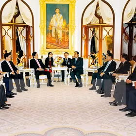 Vietnam-Thailand relations see strong development