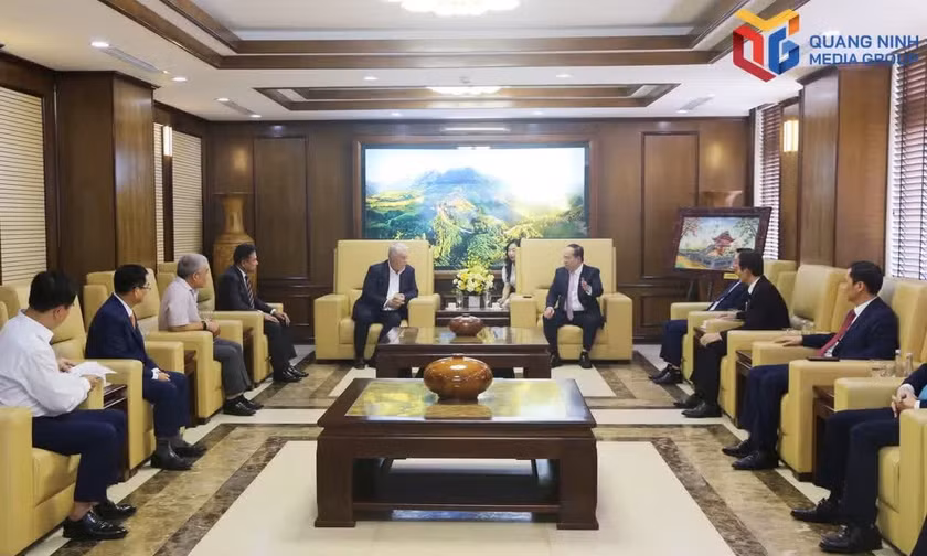 Quang Ninh Party Secretary Quan Minh Cuong holds courtesy meeting with Nebula Energy – LNGVN – EVNGENCO3 investor consortium