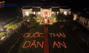Lantern festival at Yen Tu Mountain