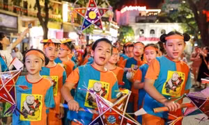 Mid-Autumn Festival – a celebration for children, a festival of reunion