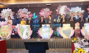 Vietnam officially resumes tourism activities