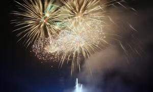 Fireworks to light up Ha Long, Cam Pha and Mong Cai 