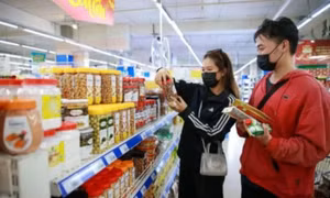 Technology and changing investment model drive retail sector’s growth