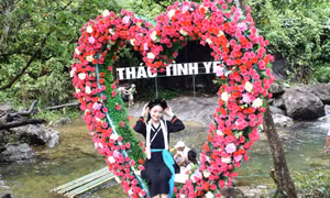 Returing the San Co region of Dao people