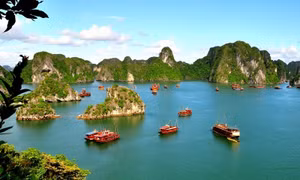 Wanderlust travel magazine features must-have experiences when visiting Vietnam