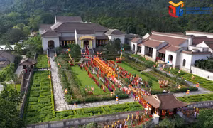 Ceremony to receive the UNESCO certificate recognizing the Yen Tu - Vinh Nghiem- Con Son, Kiep Bac Complex as a world cultural heritage site