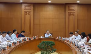 Party leader asks for concerted efforts to ensure smooth organisation of National Day anniversary